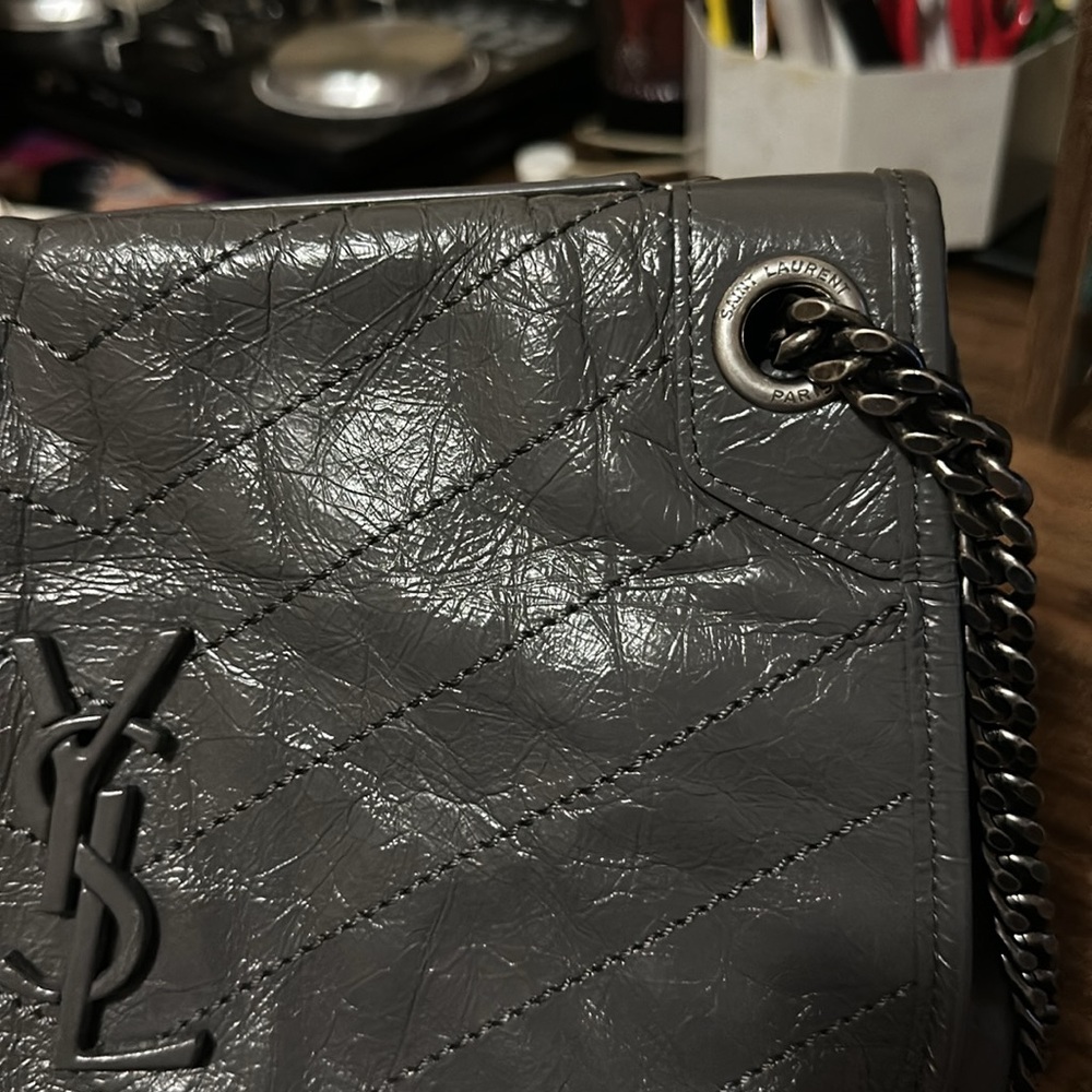 Saint Laurent - Picture 11 of 15